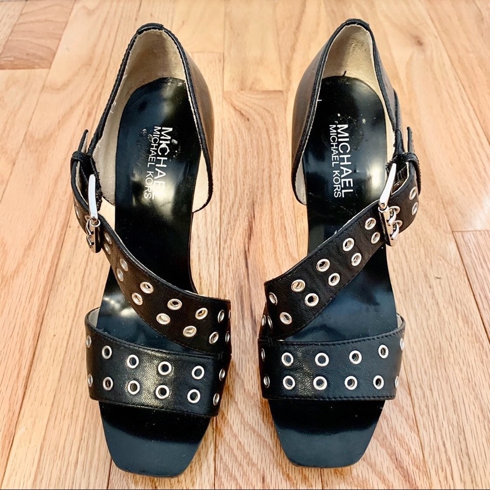 Michael Kors Edgy Leather Sandals Size 7